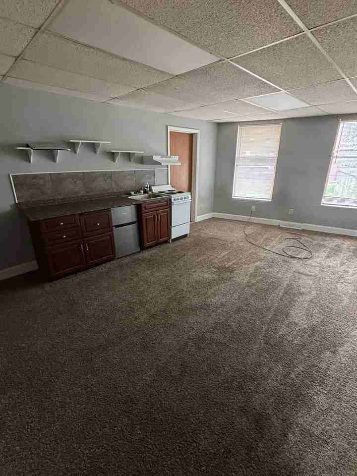 21A N Water Ave - Photo 2 of 4