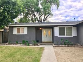 featured image of 18516 E Petunia St