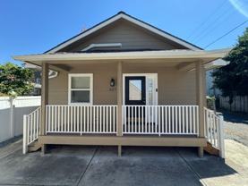 327 Mary St - Photo 1 of 1