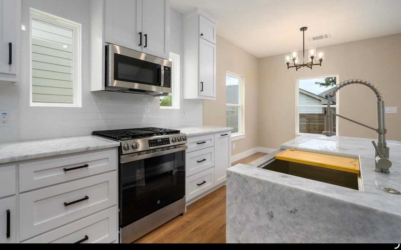 4808 Dry Creek Rd - Photo 2 of 22