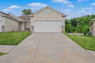1059 N 170th Ave - Photo 1 of 1