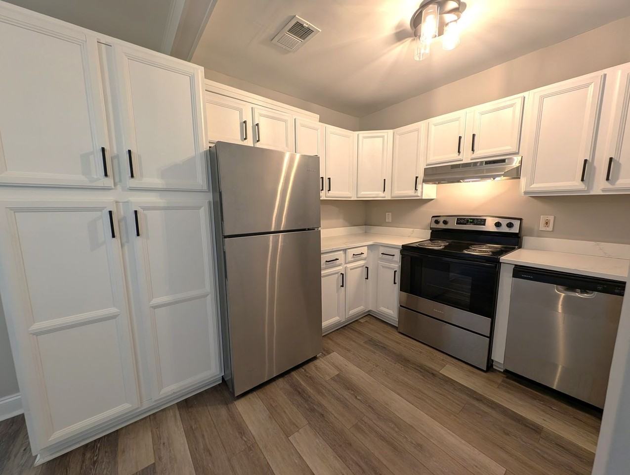 311 Skyland Ave #2 - Photo 2 of 16