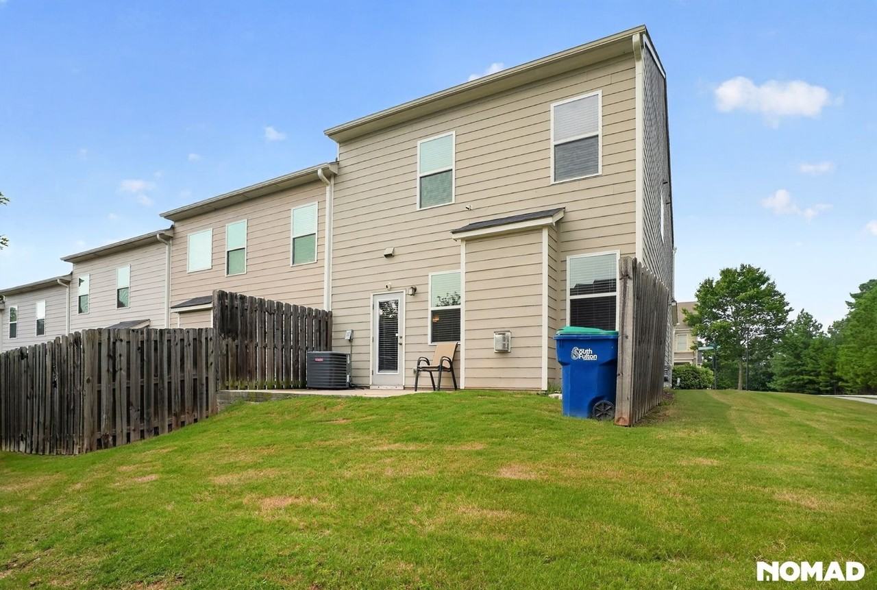 2560 Centennial Cv - Photo 5 of 38