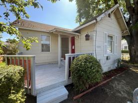 6906 N Newcastle Ave - Photo 1 of 1