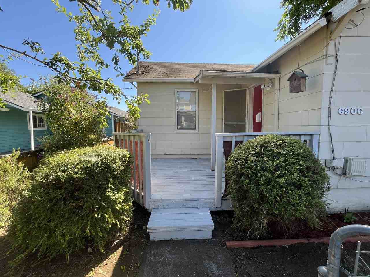 6906 N Newcastle Ave - Photo 3 of 34
