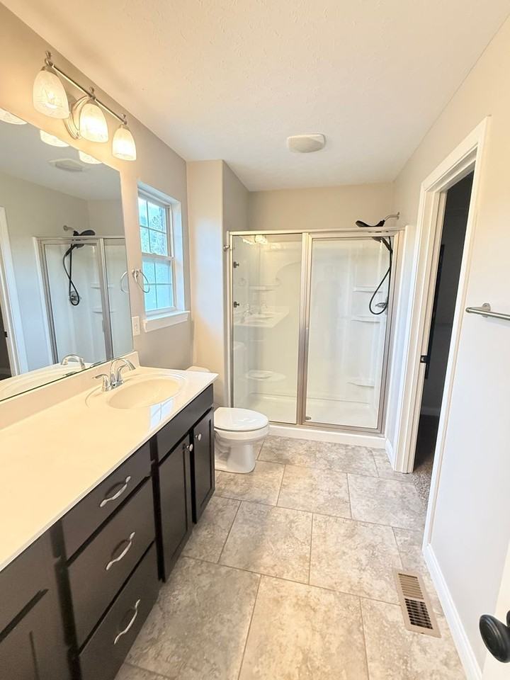 611 Knob Hill Ave - Photo 7 of 19