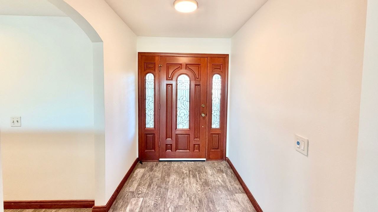 1509 Macadamia Dr - Photo 4 of 50