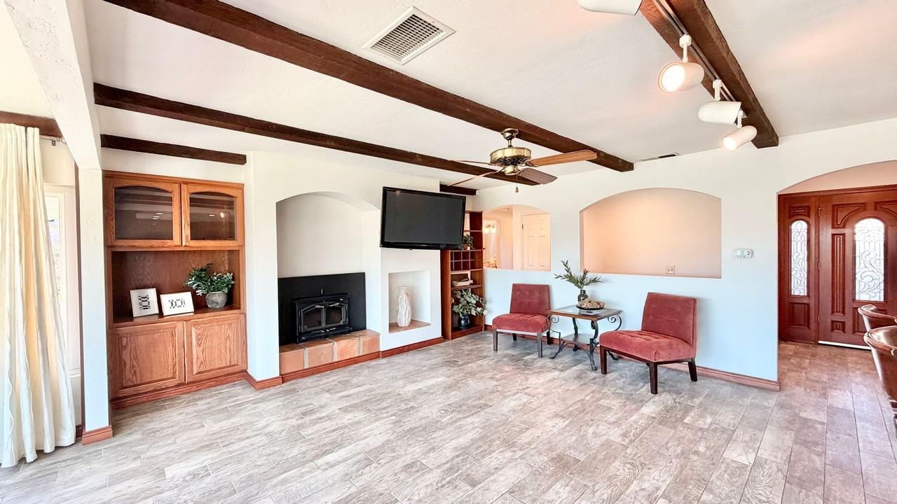 1509 Macadamia Dr - Photo 7 of 50