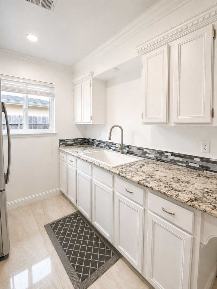 604 Ester Way - Photo 3 of 11
