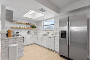 featured image of 1332 Granada Blvd