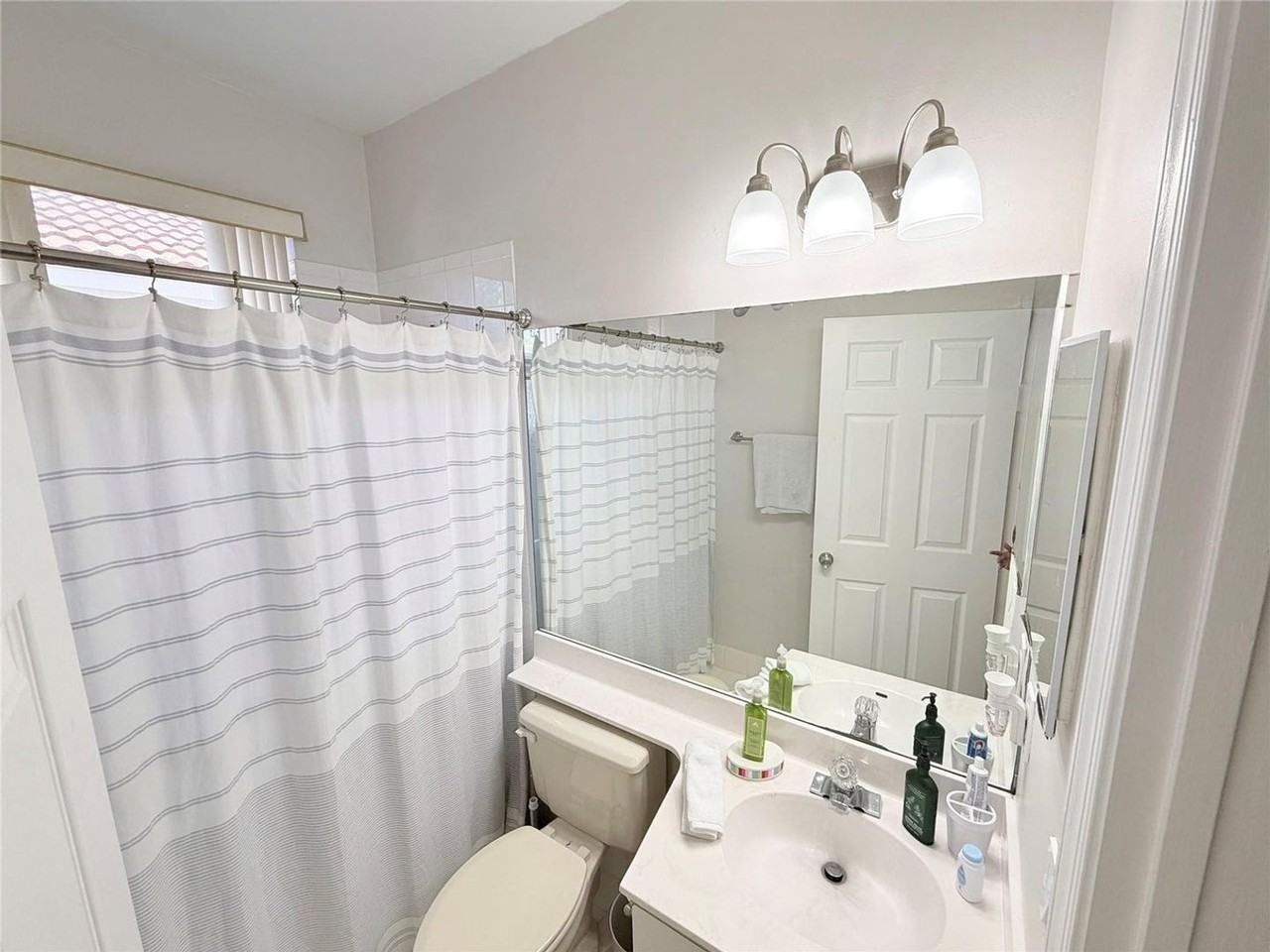 4965 Sw 153rd Ave #4965 - Photo 4 of 10