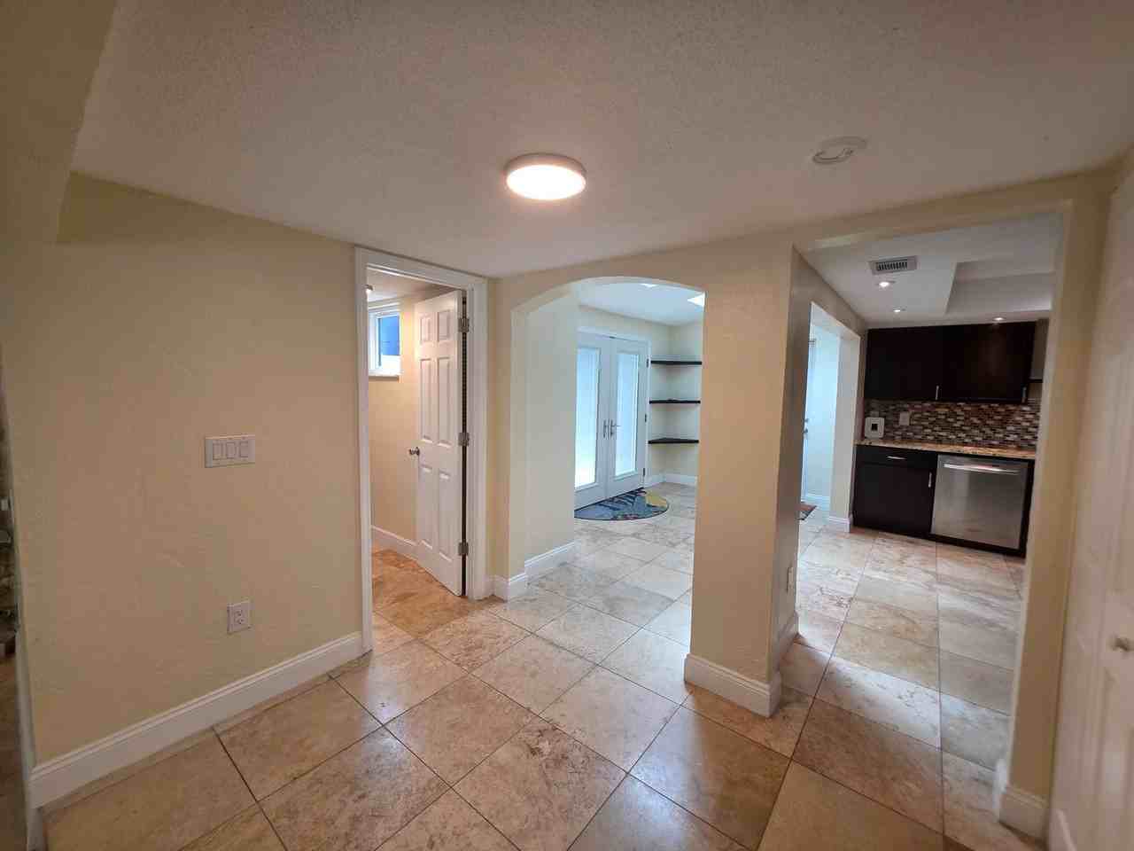 208 Pine Cone Trl - Photo 6 of 47