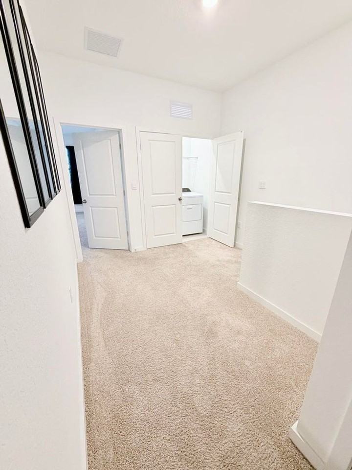 938 Nw 3rd Ter #0 - Photo 4 of 31