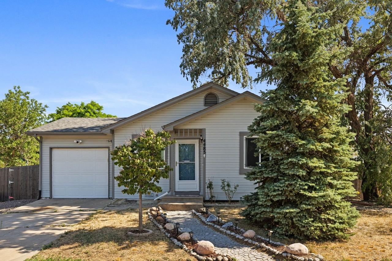 4485 S Pagosa Cir - Photo 3 of 21