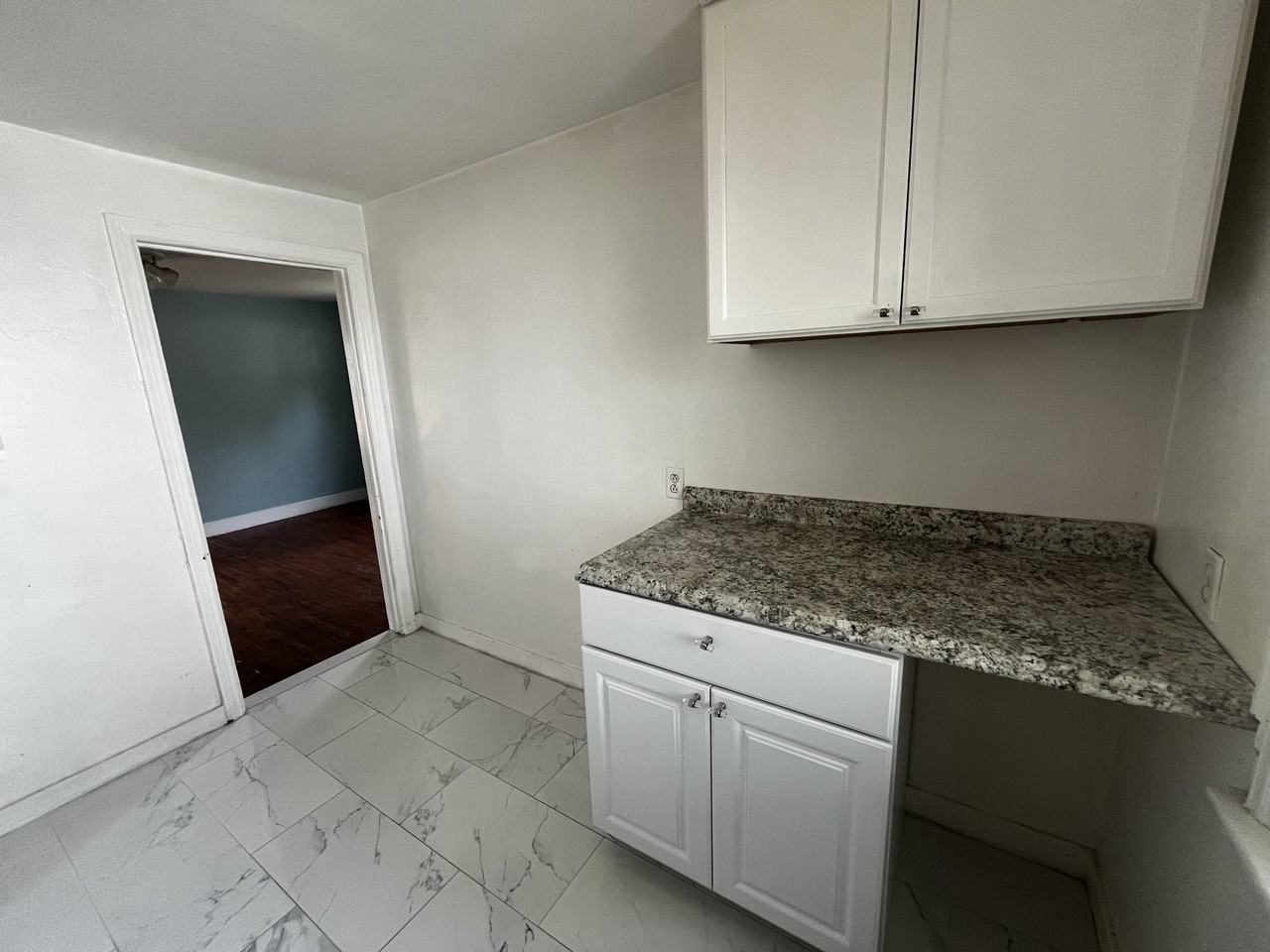 117 Wyoming Ave Lowr - Photo 2 of 7