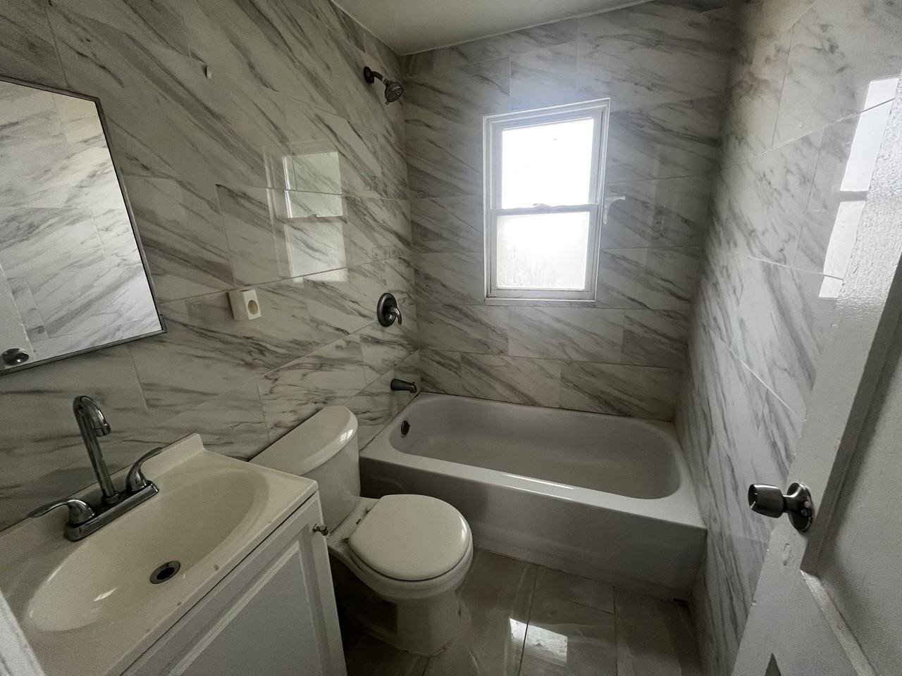 117 Wyoming Ave Lowr - Photo 6 of 7