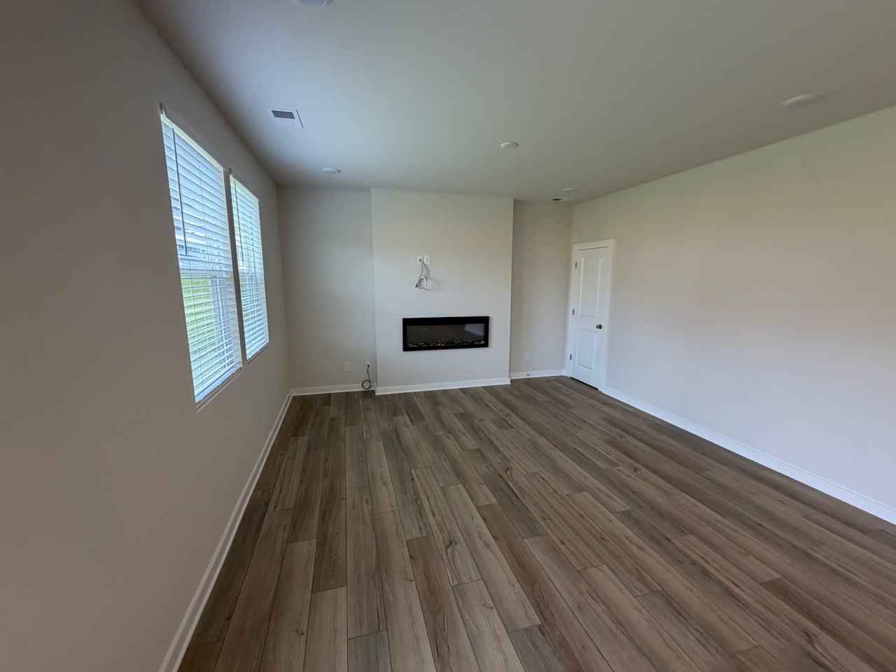 2509 Switchgrass Ct - Photo 3 of 27