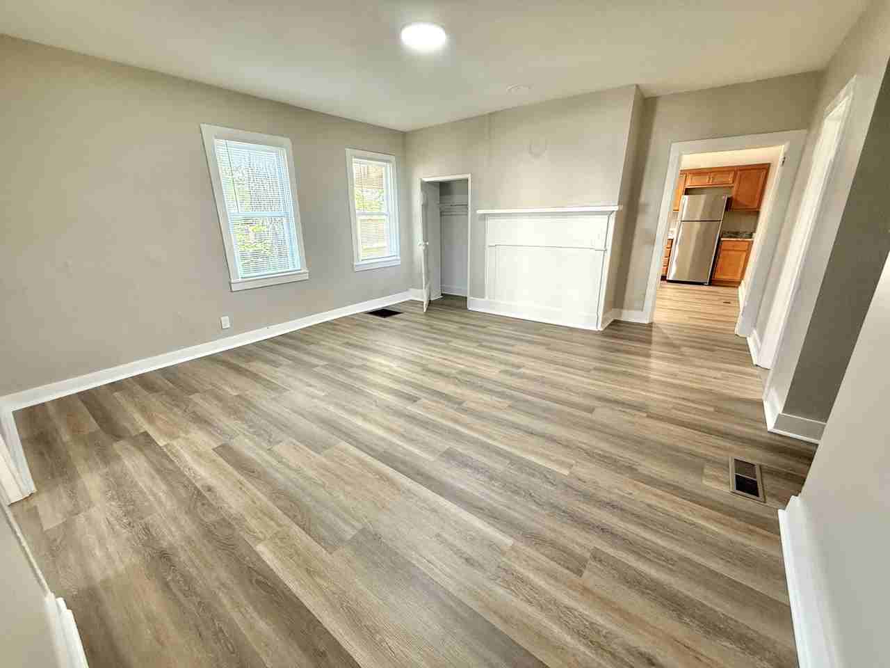 314 N Mechanic St #3 - Photo 5 of 11