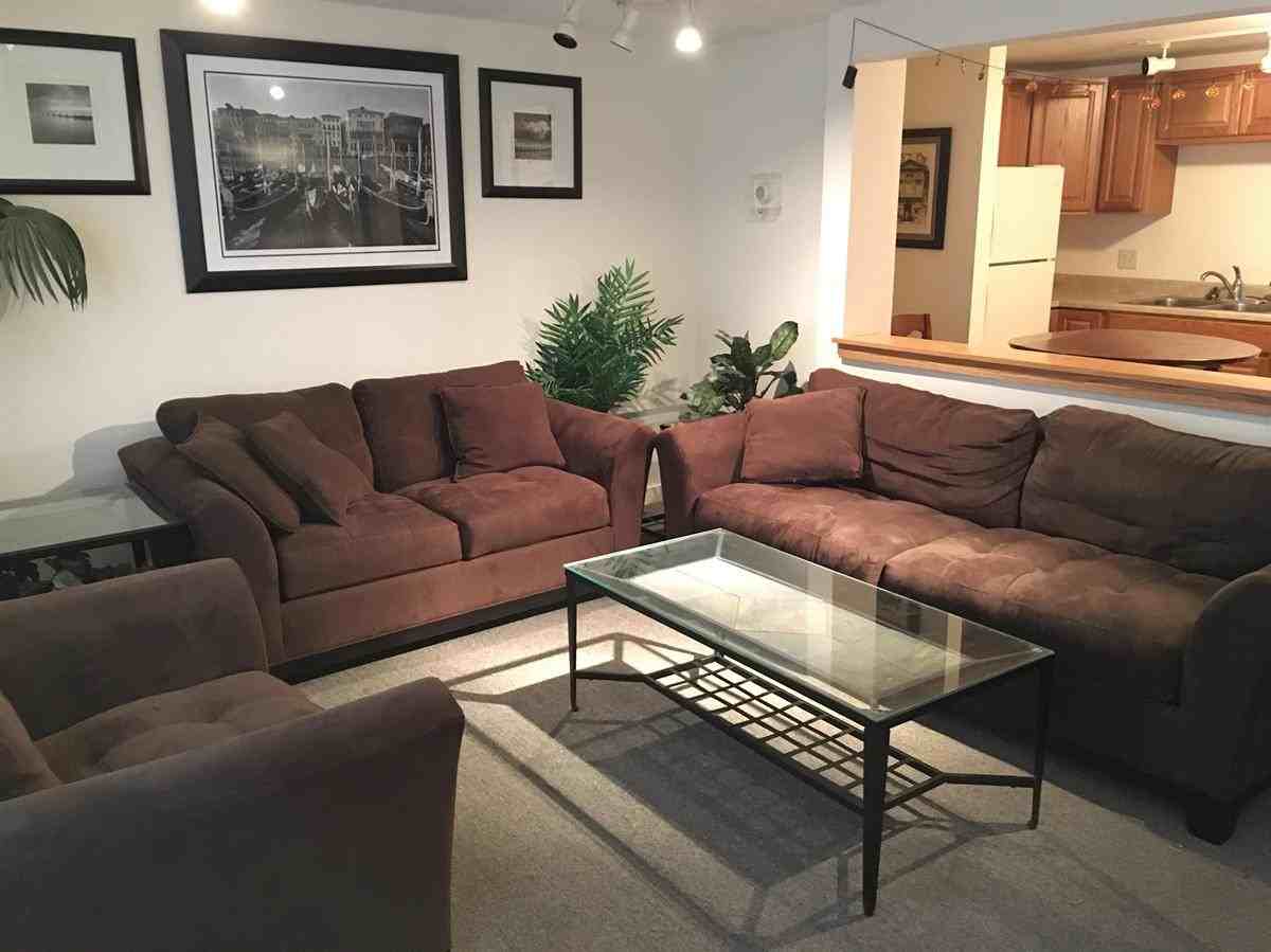 210 Williams St #1 - Photo 2 of 11