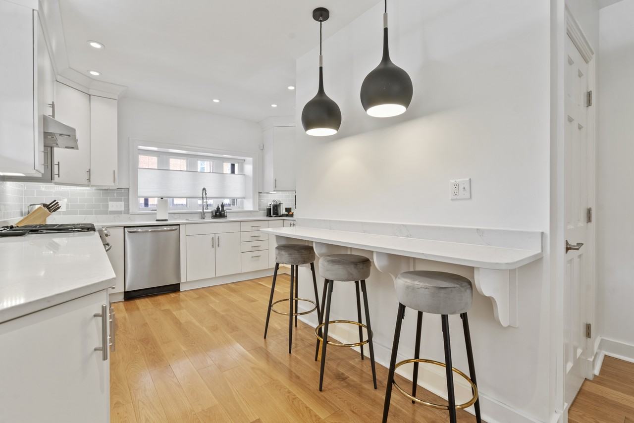 243 45th St #1 - Photo 7 of 26