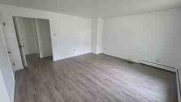 featured image of 2 Birchwood Driveapt 10 #10
