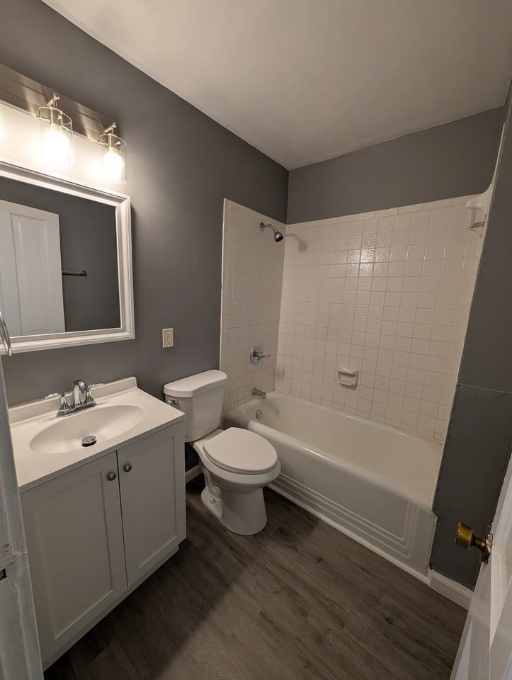 1268 Sw Western Ave #2B - Photo 5 of 12