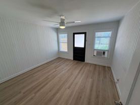 1109 Walton Street - Photo 1 of 1