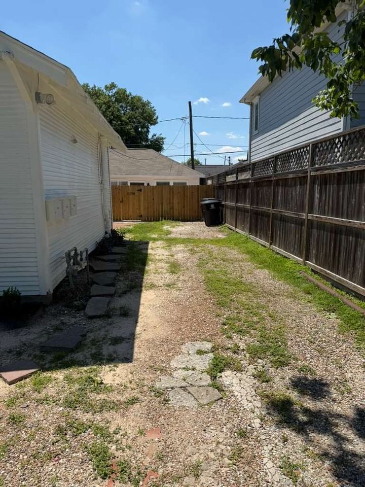 1109 Walton Street - Photo 7 of 7