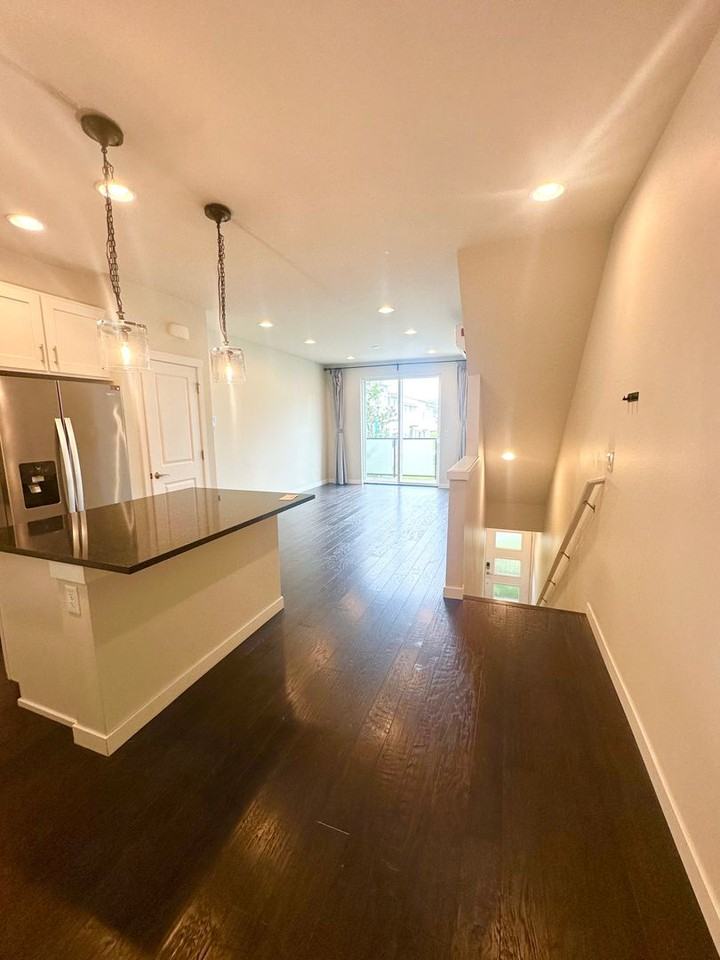 3541 Ne 146th Pl - Photo 4 of 24
