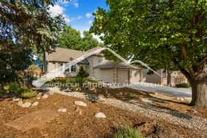featured image of 6525 White Falcon Ct