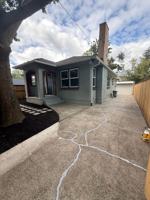 featured image of 3325 Se 25th Ave