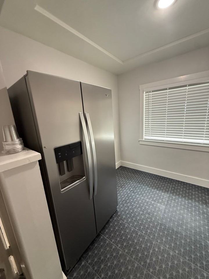 3325 Se 25th Ave - Photo 7 of 37