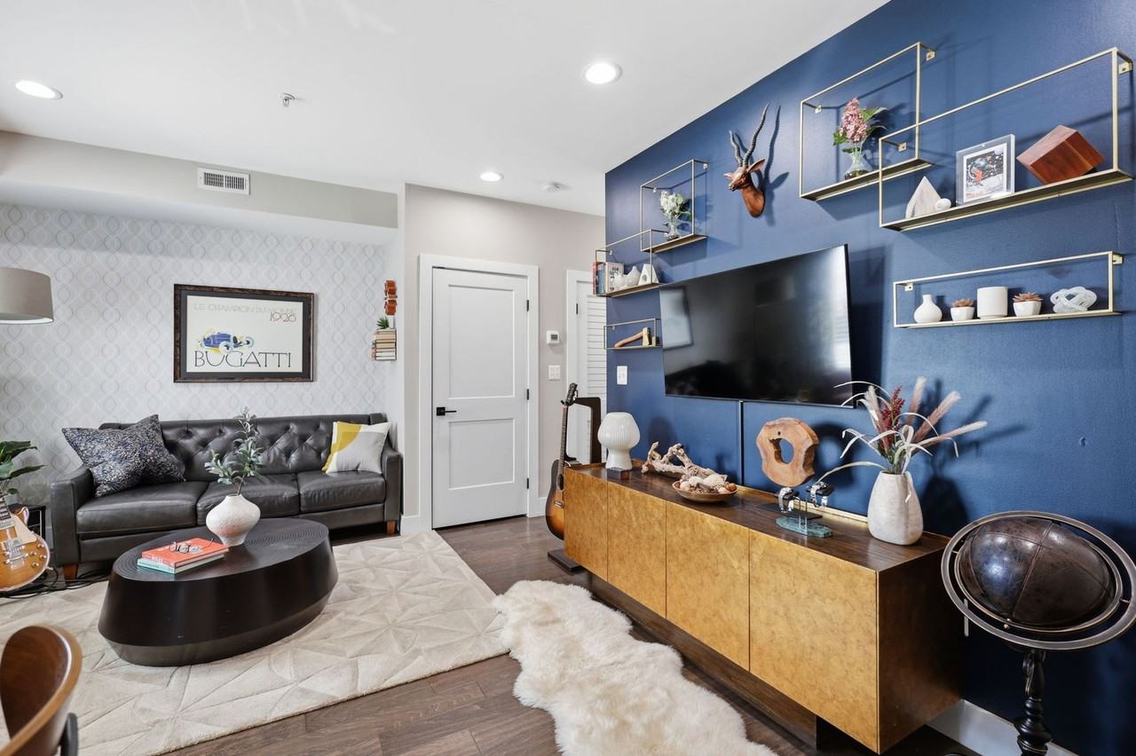 1207 Kennedy St Nw #4 - Photo 4 of 23