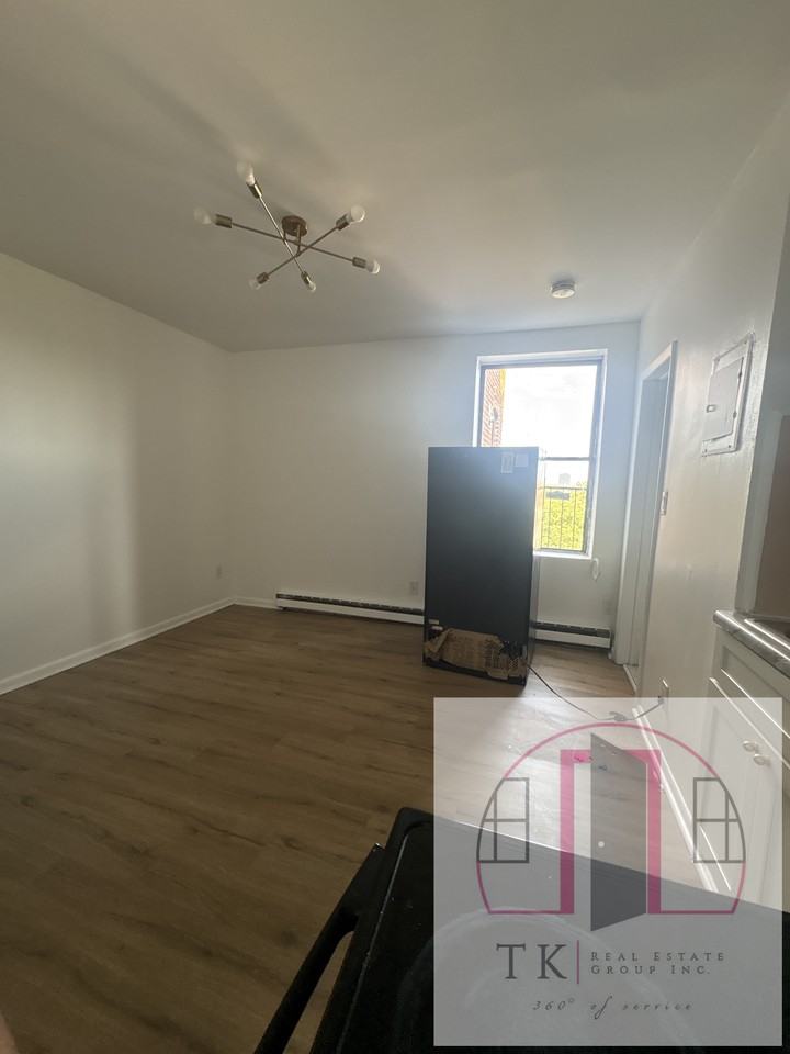 22 Gifford Avenue #54 - Photo 6 of 9