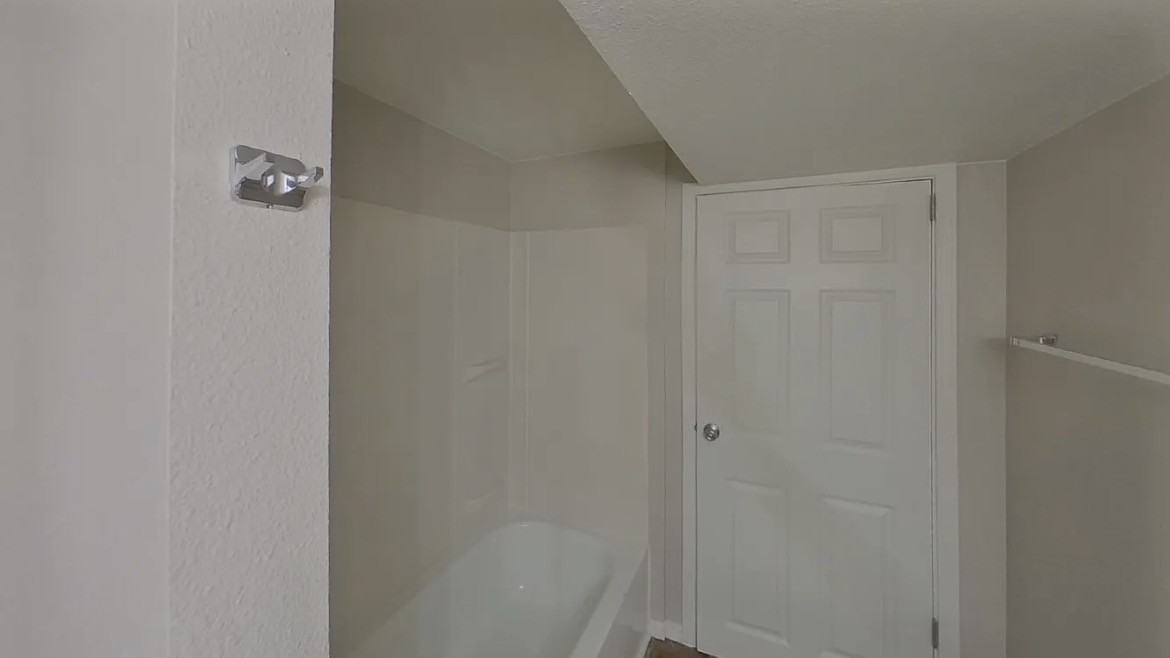 1076 Keith Drive - Photo 7 of 12