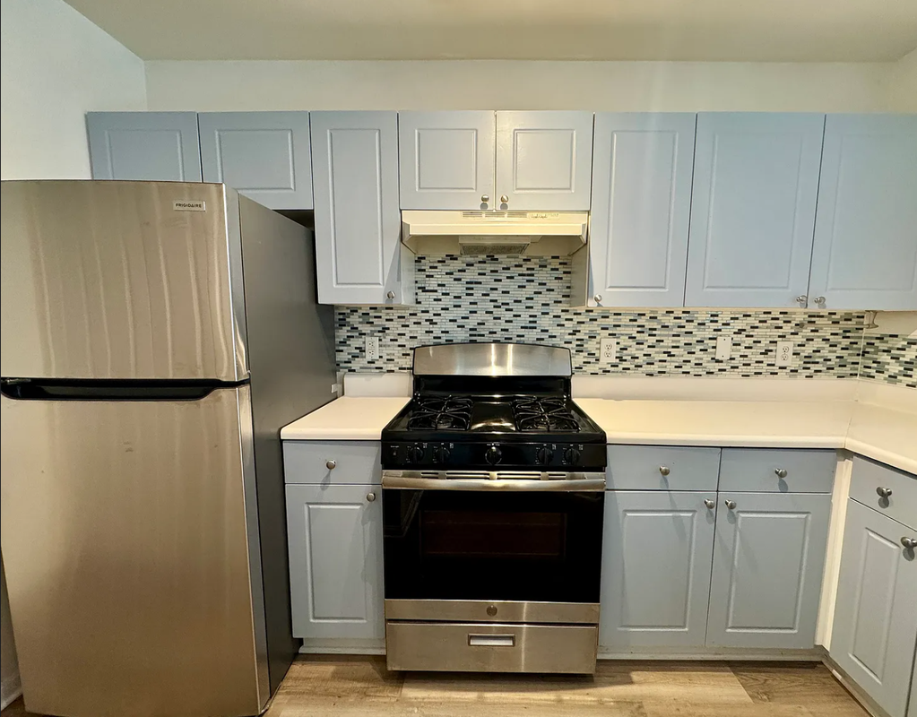 12765 Fair Briar Ln - Photo 2 of 24
