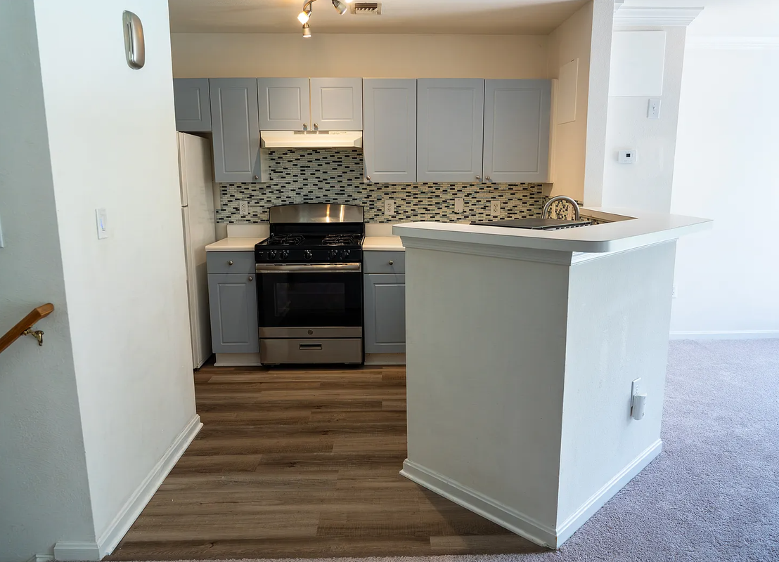 12765 Fair Briar Ln - Photo 5 of 24