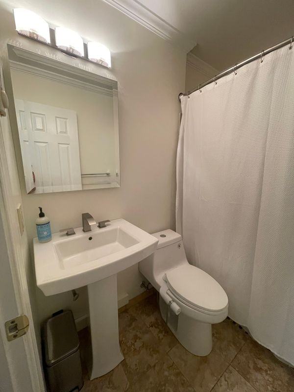 13 W Washington Ave - Photo 6 of 12