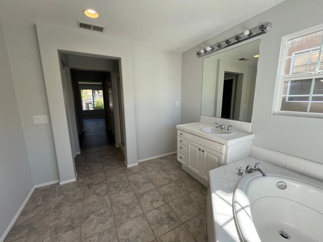 29255 Orion Ln - Photo 3 of 10