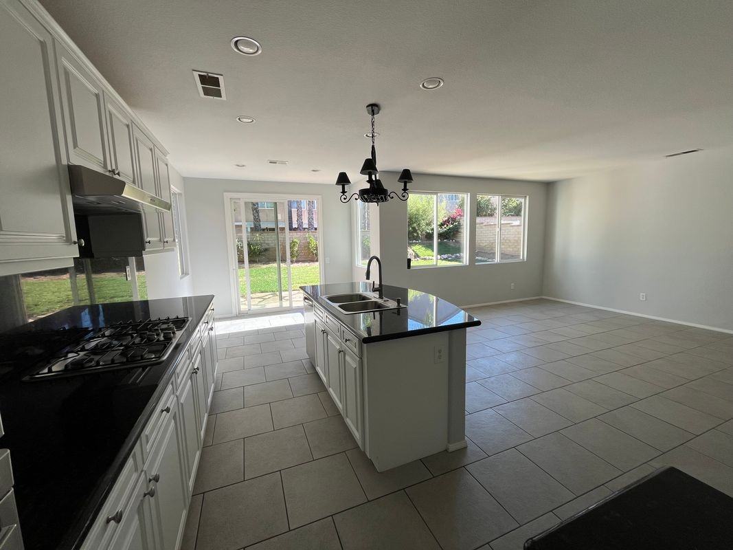 29255 Orion Ln - Photo 5 of 10