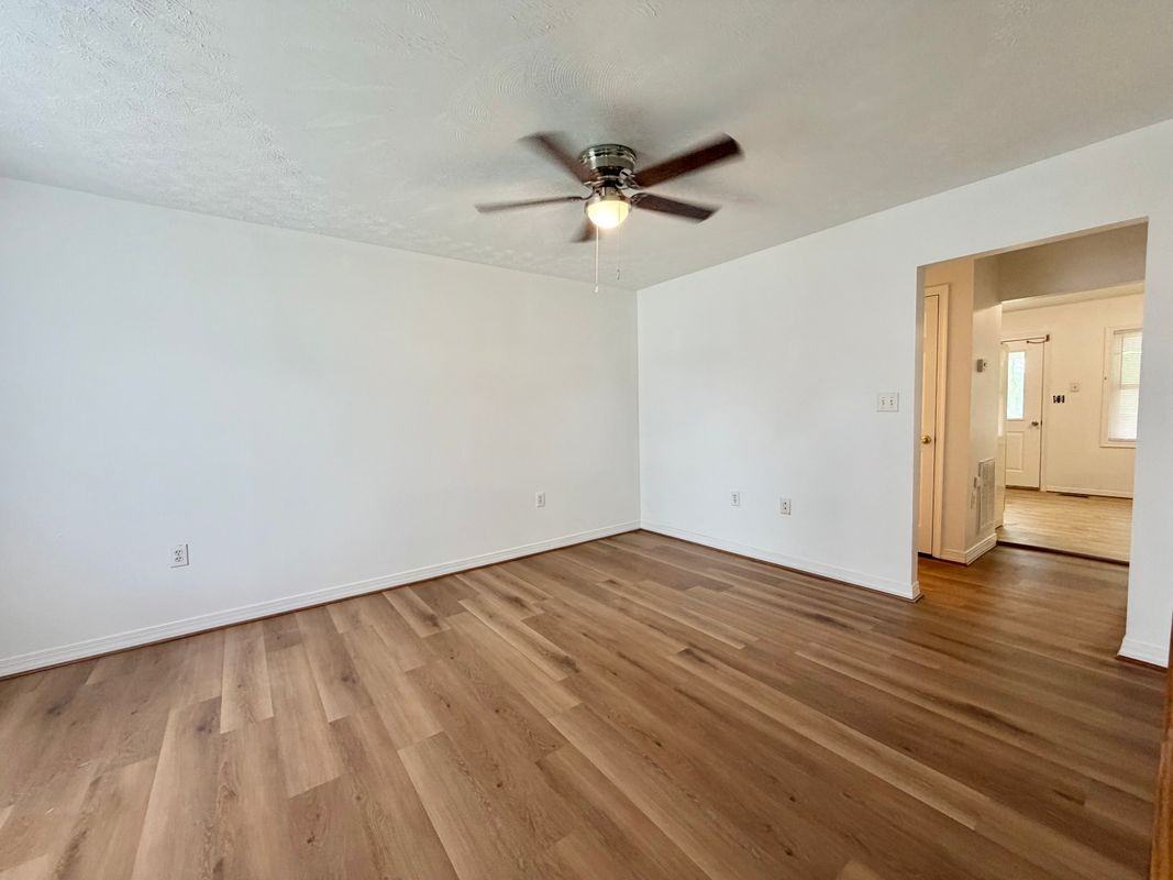 116 T Bird Ln ##B - Photo 6 of 18