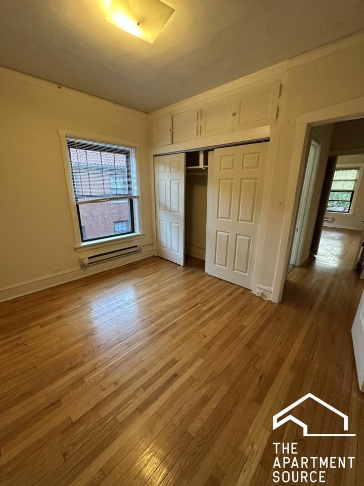Oak Ave #F3 - Photo 5 of 13