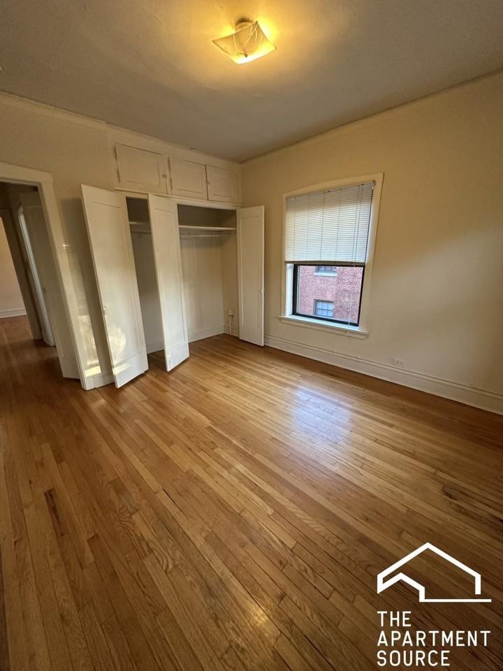Oak Ave #F3 - Photo 6 of 13