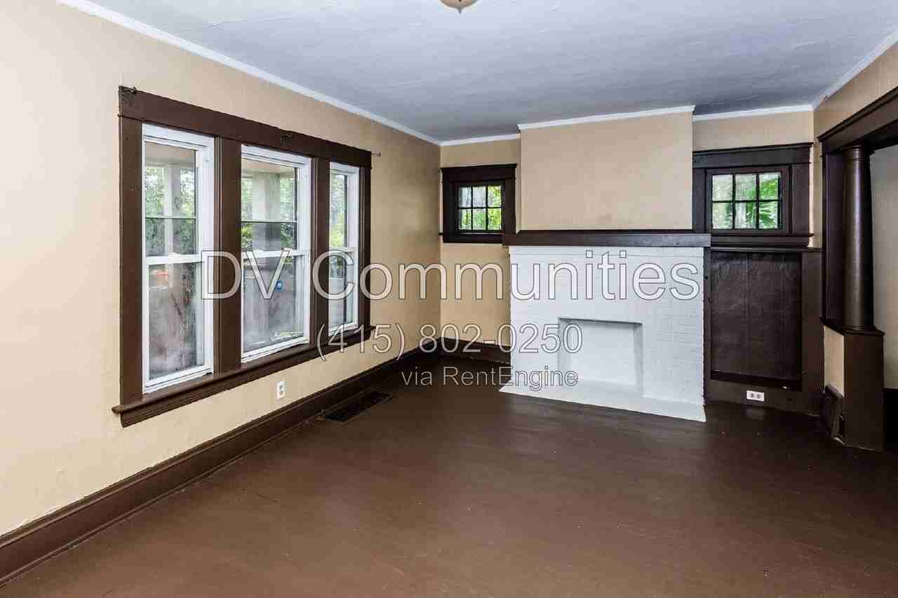1148 E 176th St - Photo 2 of 27