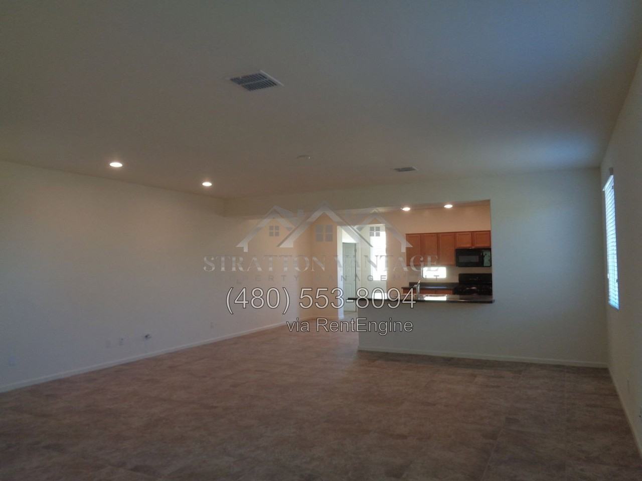13004 W Fleetwood Ln - Photo 5 of 33