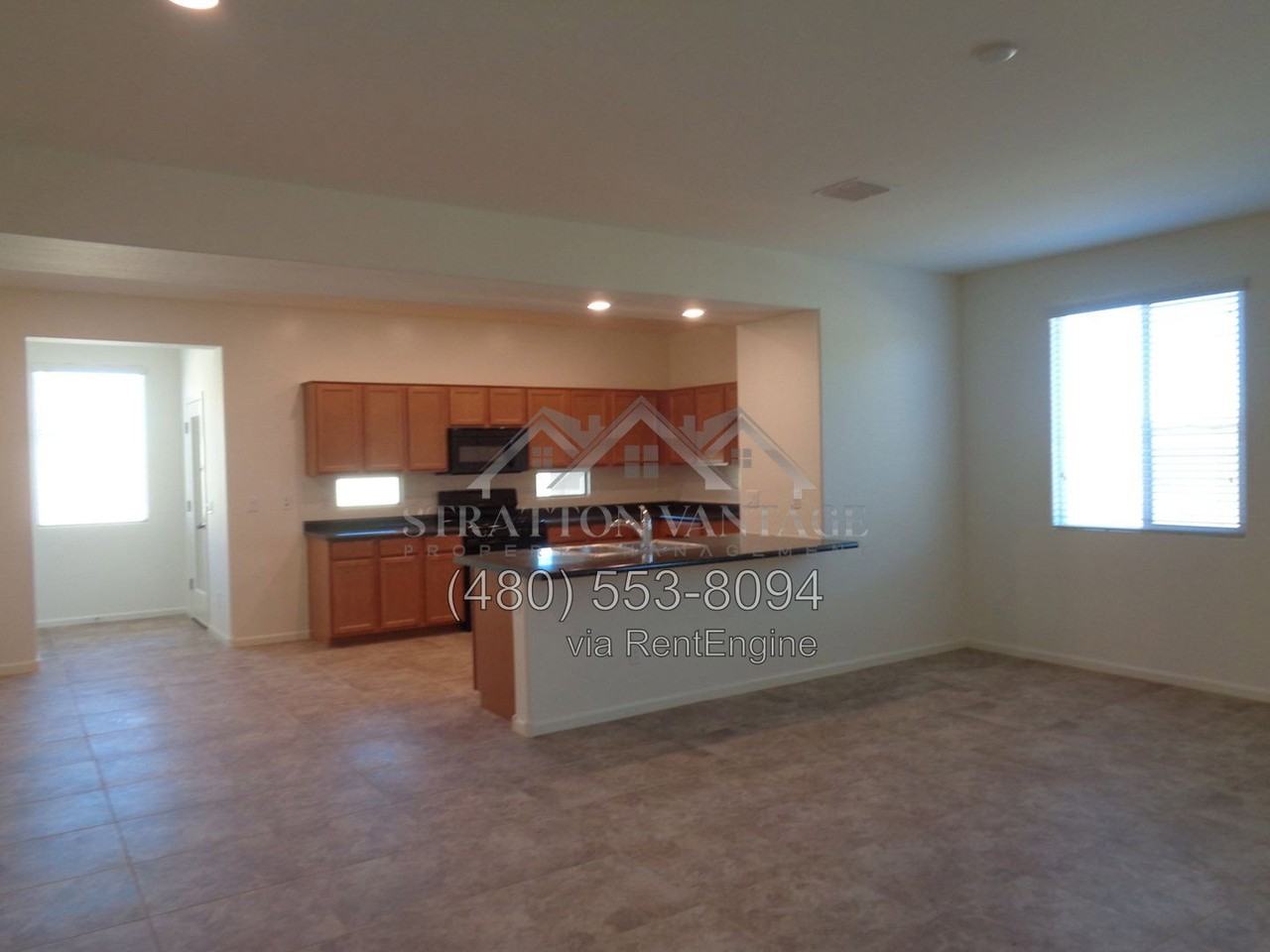 13004 W Fleetwood Ln - Photo 6 of 33