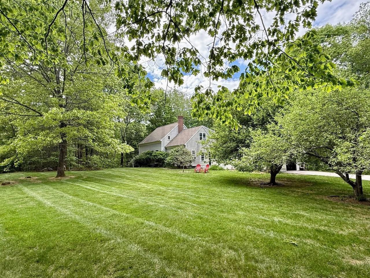 11 Hobbs Rd - Photo 7 of 18