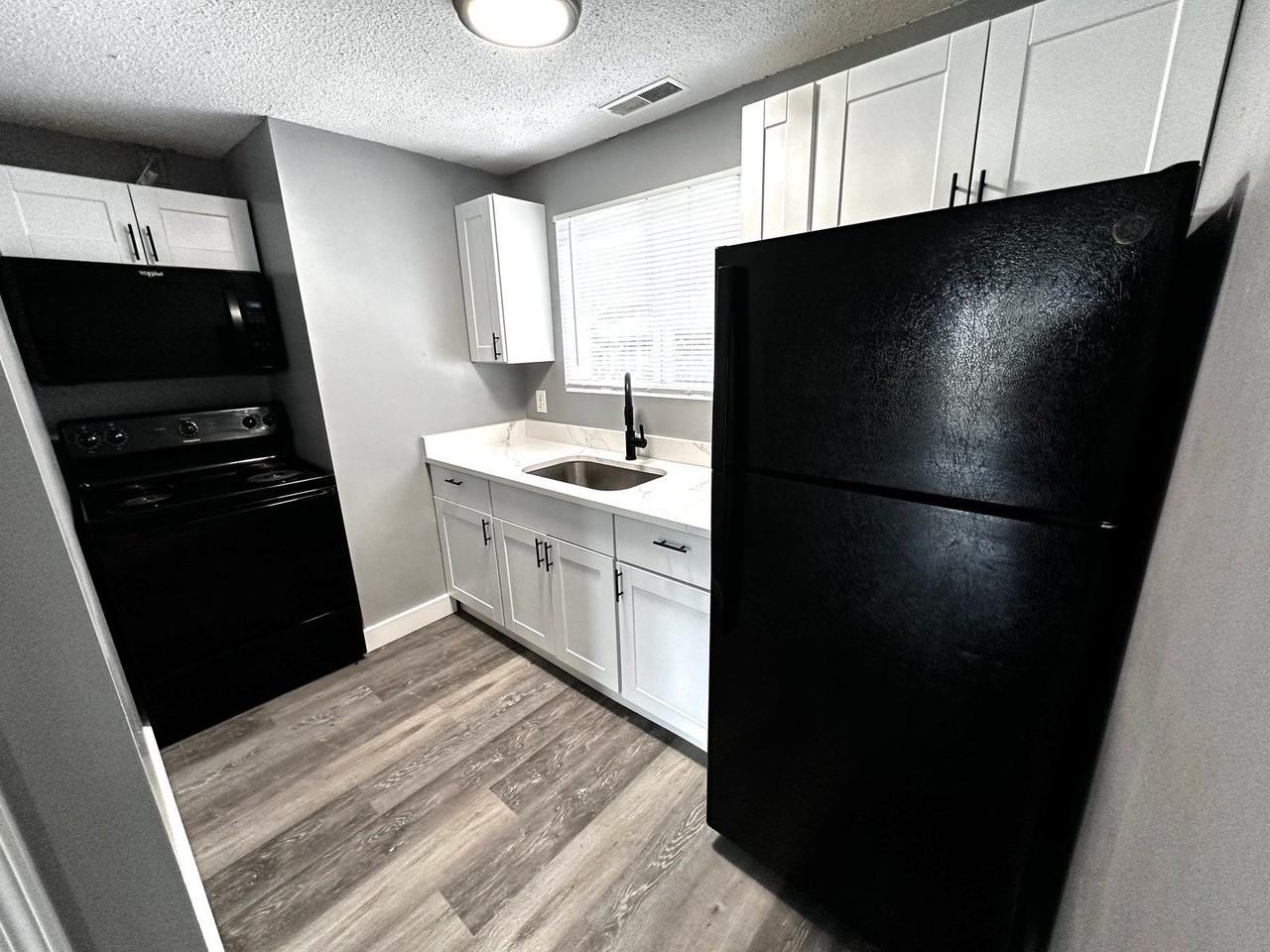 671 Corning Rd #3 - Photo 2 of 22