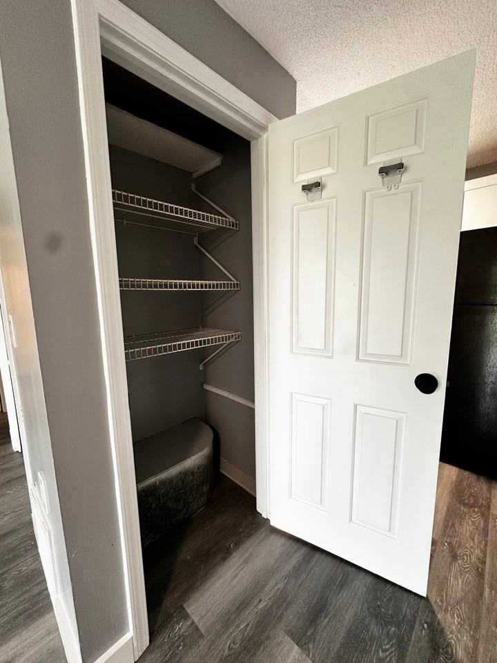 671 Corning Rd #3 - Photo 4 of 22
