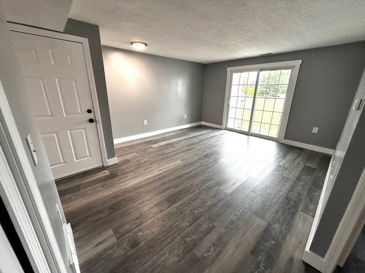 671 Corning Rd #3 - Photo 6 of 22